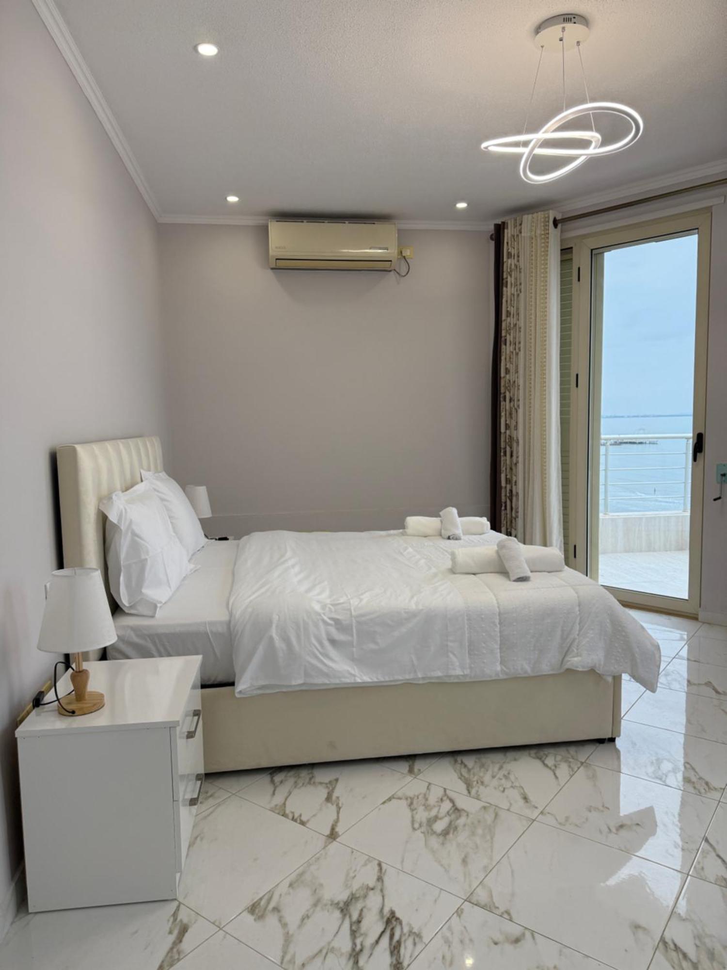 Luxuryseaview Apartment Дуррес Экстерьер фото